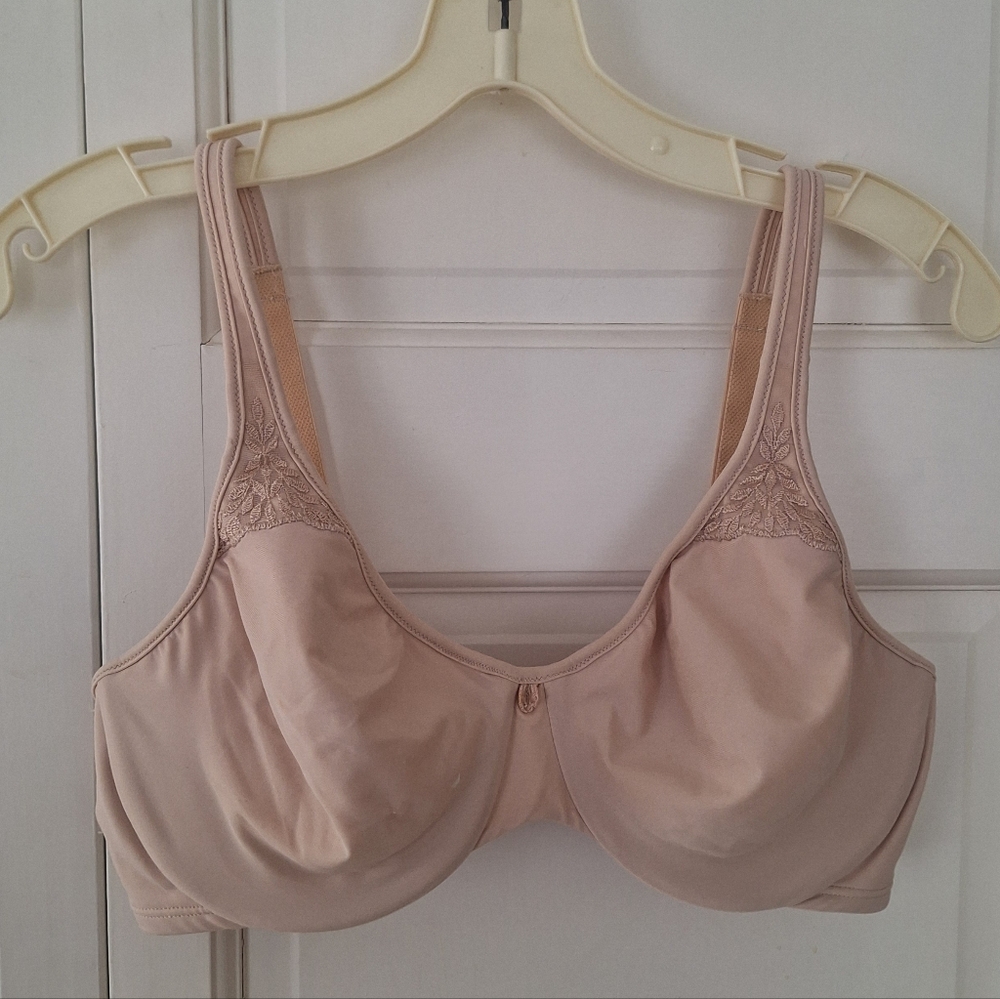Bali nude 34D bra